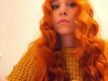 Lettygherardini Chaturbate stream image from February 25, 2026