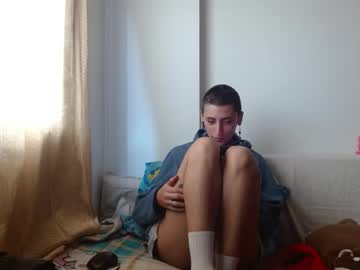 Malitamuymal22 Chaturbate stream image from February 25, 2026
