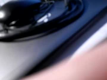 Newbrainxxx Chaturbate stream image from February 25, 2026
