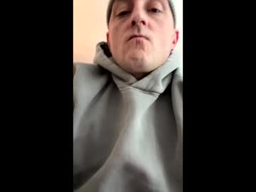 Curvyd454066 Chaturbate stream image from February 25, 2026