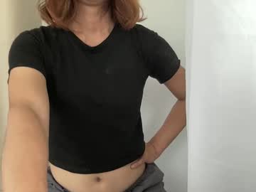 Evielyn23 Chaturbate stream image from February 25, 2026