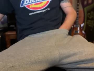 Moosee900 Chaturbate stream image from February 25, 2026