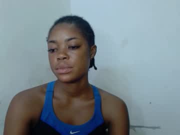 Sexyxmilfx Chaturbate stream image from February 25, 2026
