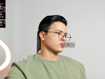Thom_Ohtani Chaturbate stream image from February 25, 2026