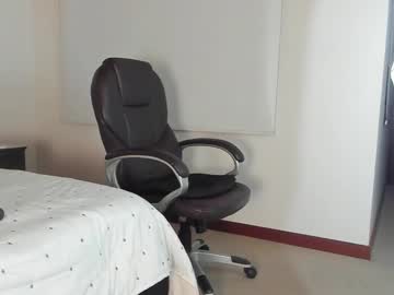 Adriana71 Chaturbate stream image from February 26, 2026