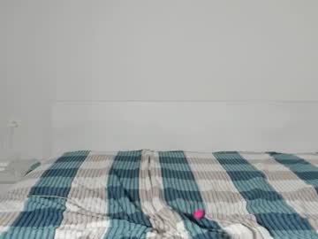 Lesyaliss Chaturbate stream image from February 26, 2026