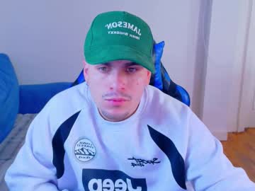 Comenback Chaturbate stream image from February 26, 2026