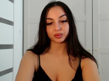 Courtney_Lux Chaturbate stream image from February 26, 2026