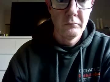 Uk39bidad Chaturbate stream image from February 26, 2026