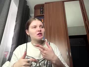 Rosannekrishun Chaturbate stream image from February 26, 2026