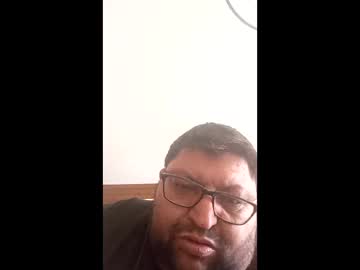 Santos3500 Chaturbate stream image from February 26, 2026