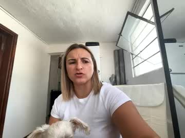 Sofimore04 Chaturbate stream image from February 26, 2026