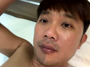 Rayz72b Chaturbate stream image from February 26, 2026