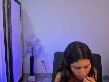 Violethall2 Chaturbate stream image from February 26, 2026