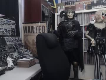 Muziknerd Chaturbate stream image from February 26, 2026