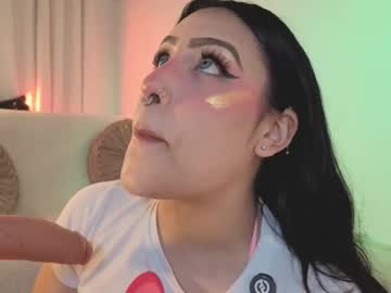 Ashlynnlowe_ Chaturbate stream image from February 26, 2026