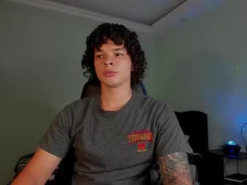 Ian_Versace Chaturbate stream image from February 27, 2026