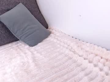 Love_Bella_ Chaturbate stream image from February 27, 2026