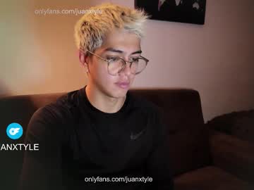 Juancamroom Chaturbate stream image from February 27, 2026