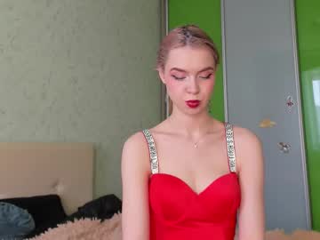 Glitchy_Doll Chaturbate stream image from February 27, 2026