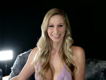 Katykingsleigh Chaturbate stream image from February 27, 2026