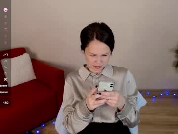 Izzy_Cam Chaturbate stream image from February 27, 2026