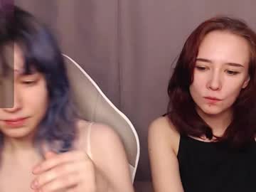 Robin_Yours Chaturbate stream image from February 27, 2026