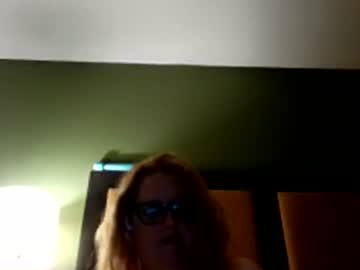 Roxi7039 Chaturbate stream image from February 27, 2026