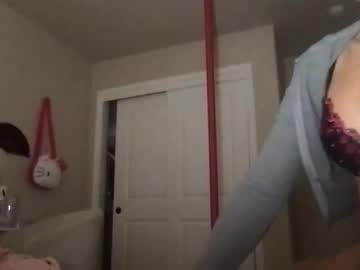 Therain222 Chaturbate stream image from February 27, 2026