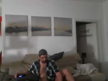Menace2dennis Chaturbate stream image from February 27, 2026