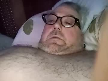 Yeti1900geil Chaturbate stream image from February 27, 2026