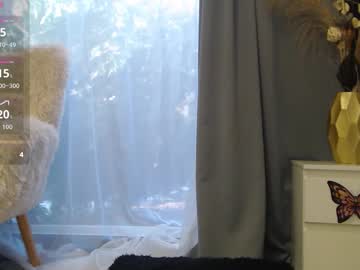 Emberluna_ Chaturbate stream image from February 27, 2026
