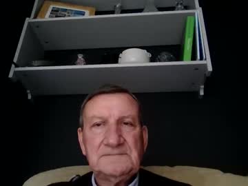 Colinbeech Chaturbate stream image from February 27, 2026