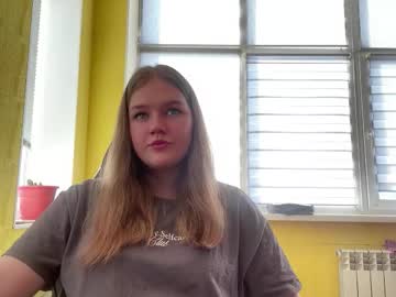 Edahucks Chaturbate stream image from February 27, 2026