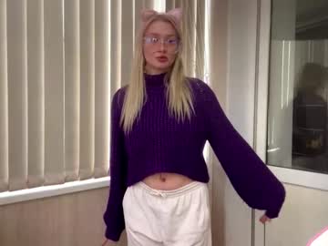 Mariellesockwell Chaturbate stream image from February 27, 2026