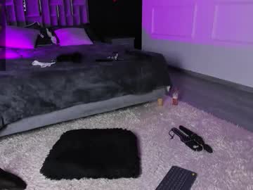 Eirynraven Chaturbate stream image from February 27, 2026