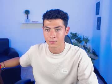 Jaycum18 Chaturbate stream image from February 27, 2026