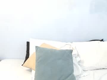 Lexxi_Evans Chaturbate stream image from February 27, 2026