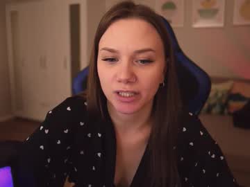 Alexa_Feels Chaturbate stream image from February 27, 2026