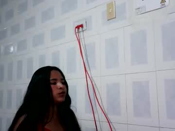 Perlaxx69 Chaturbate stream image from February 27, 2026