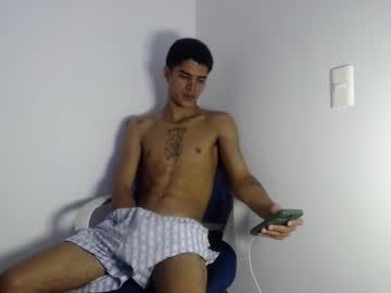 Estebanjm22 Chaturbate stream image from February 27, 2026