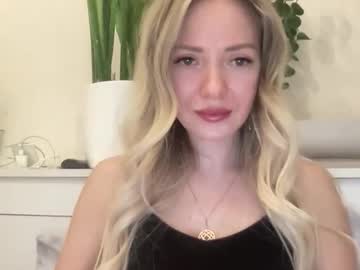 Lusiluv Chaturbate stream image from February 27, 2026