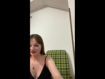 Evakapnist Chaturbate stream image from February 27, 2026