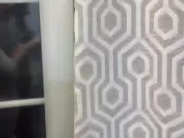 Flossyishot Chaturbate stream image from February 27, 2026
