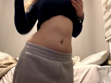 Janettoyota Chaturbate stream image from February 27, 2026
