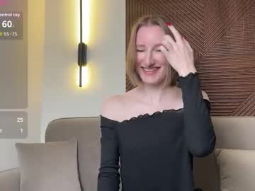 Monikabos Chaturbate stream image from February 27, 2026