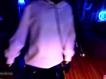 Plasticme Chaturbate stream image from February 28, 2026