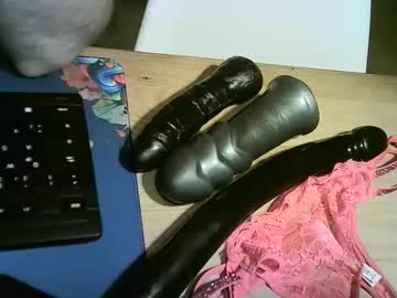 Idtravel89 Chaturbate stream image from February 28, 2026