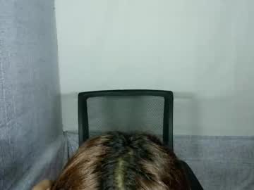Yourpinayzarah Chaturbate stream image from February 28, 2026