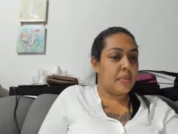 Bellacatalinaa Chaturbate stream image from February 28, 2026